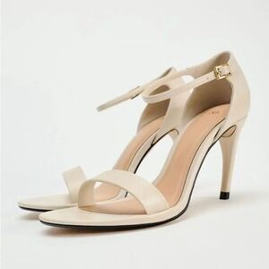ZARA HEELED ANKLE BRACELET SANDALS